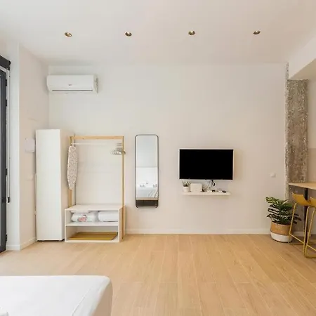 Cozy & Stylish Apt,santa Barbara Castle,wifi,ac