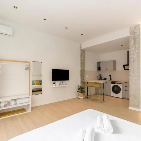 Cozy & Stylish Apt,santa Barbara Castle,wifi,ac *